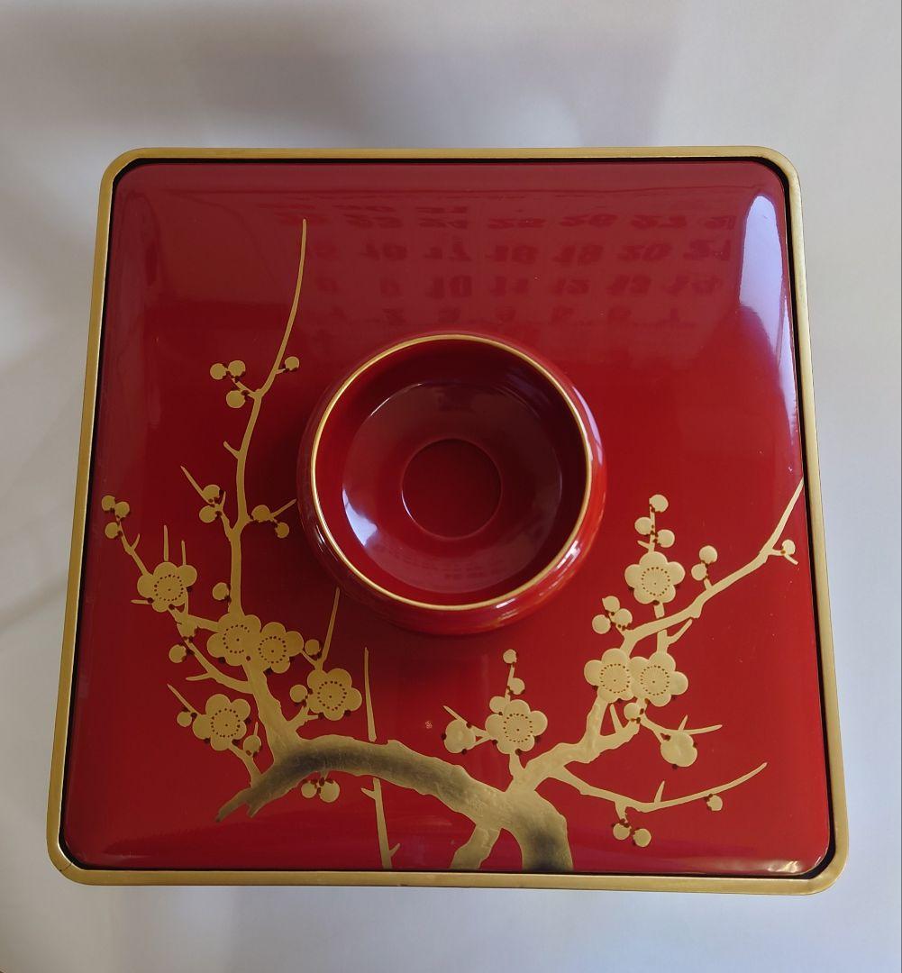 漆塗　木盃　丁字台付　松竹梅　三ッ組盃