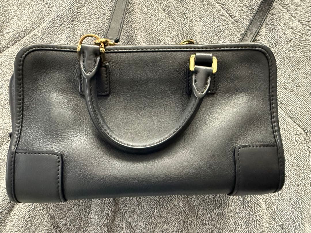 LOEWE アマソナ23 ブラックレザーショルダーバッグ