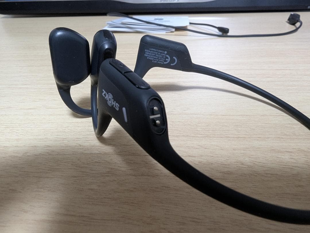 SHOKZ OPENRUN PRO 骨伝導イヤフォン ブラック