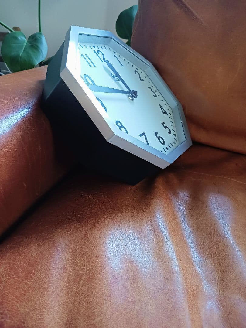 Lowis Industry Octagon Clock オクタゴンクロック