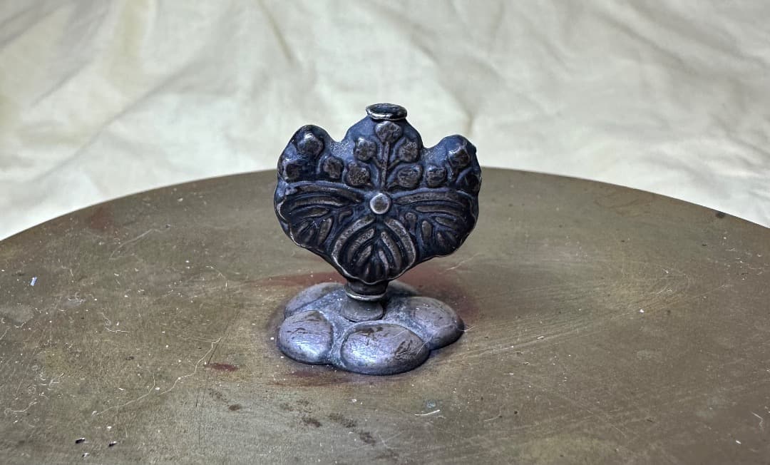 大正鉄瓶・南部「厳鷲堂」鉄瓶・銅蓋・銀摘み・銀篏注ぎ口