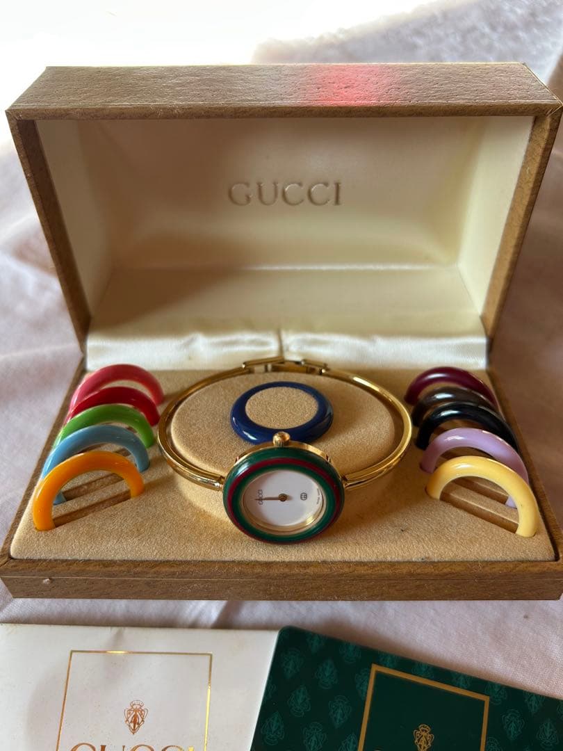 GUCCI グッチ タイムピース TIMEPICES 時計　腕時計