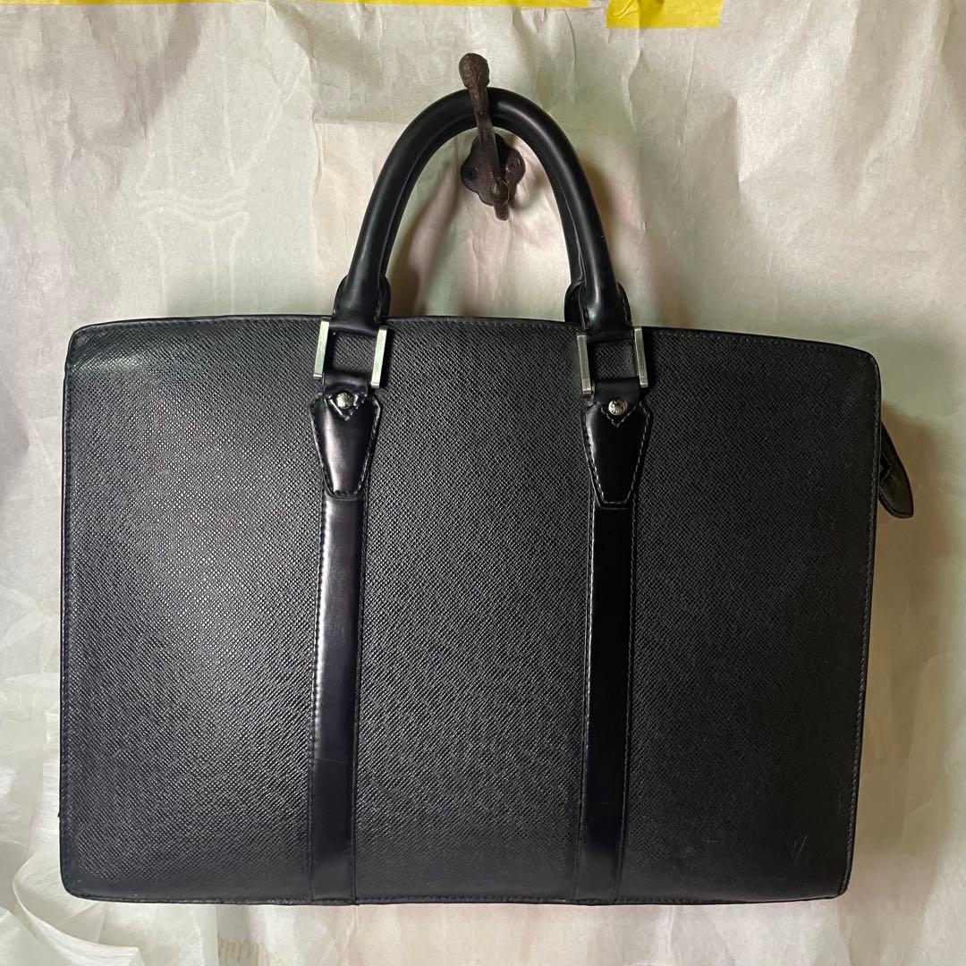 LOUIS VUITTON タイガ 黒 ビジネスバッグ ポルトドキュマン ロザン