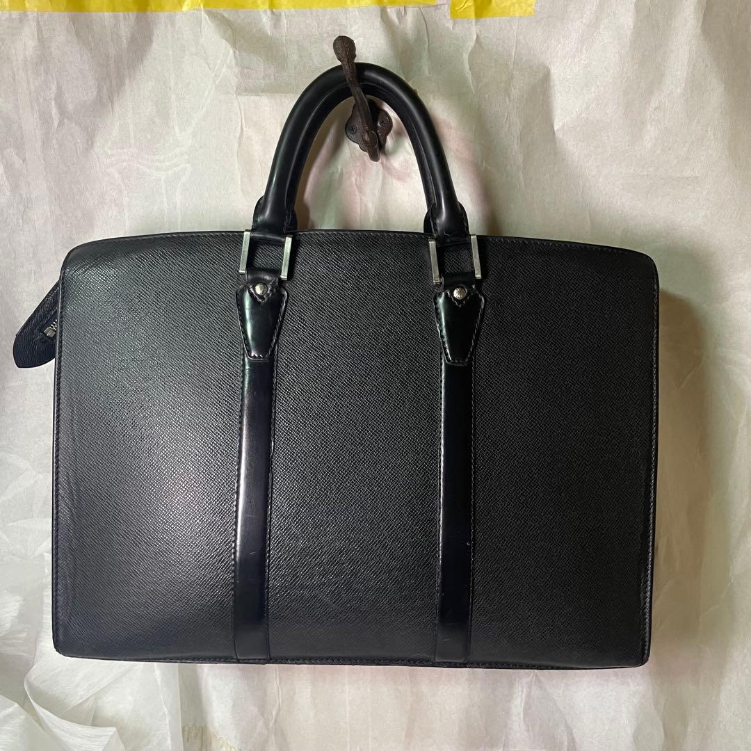 LOUIS VUITTON タイガ 黒 ビジネスバッグ ポルトドキュマン ロザン