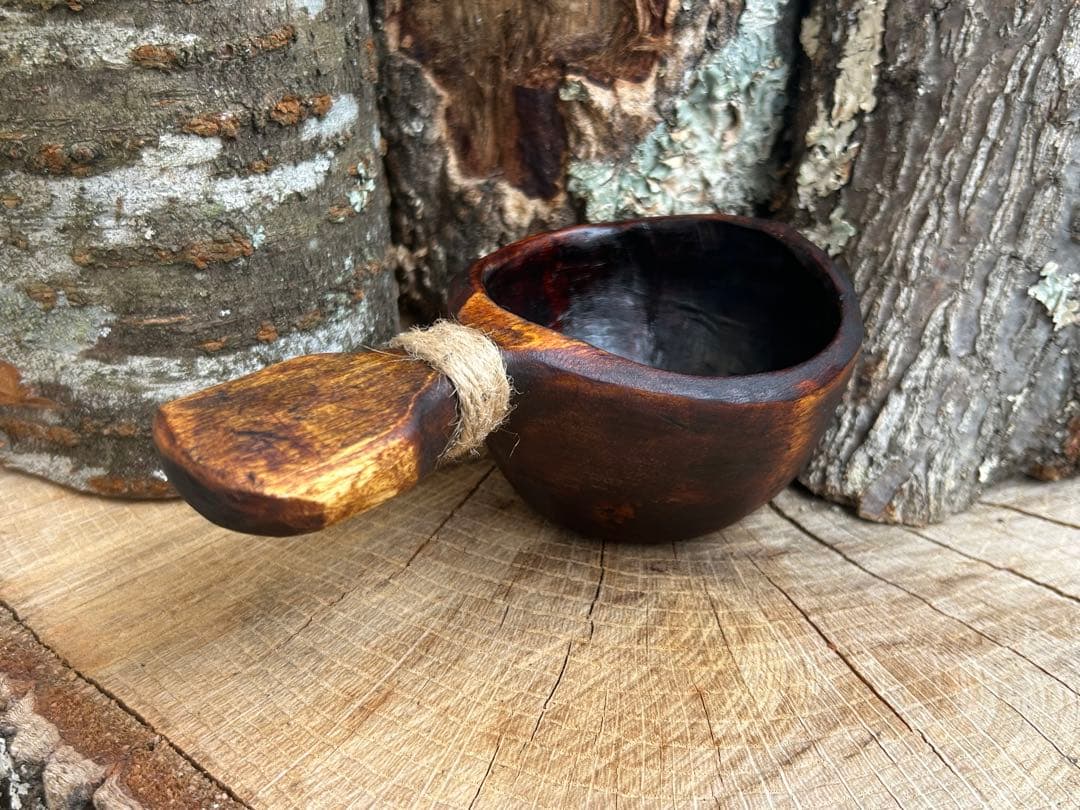 suns wood 手彫り　ククサ　白樺　漆塗り　ソロキャン　一点もの　野営