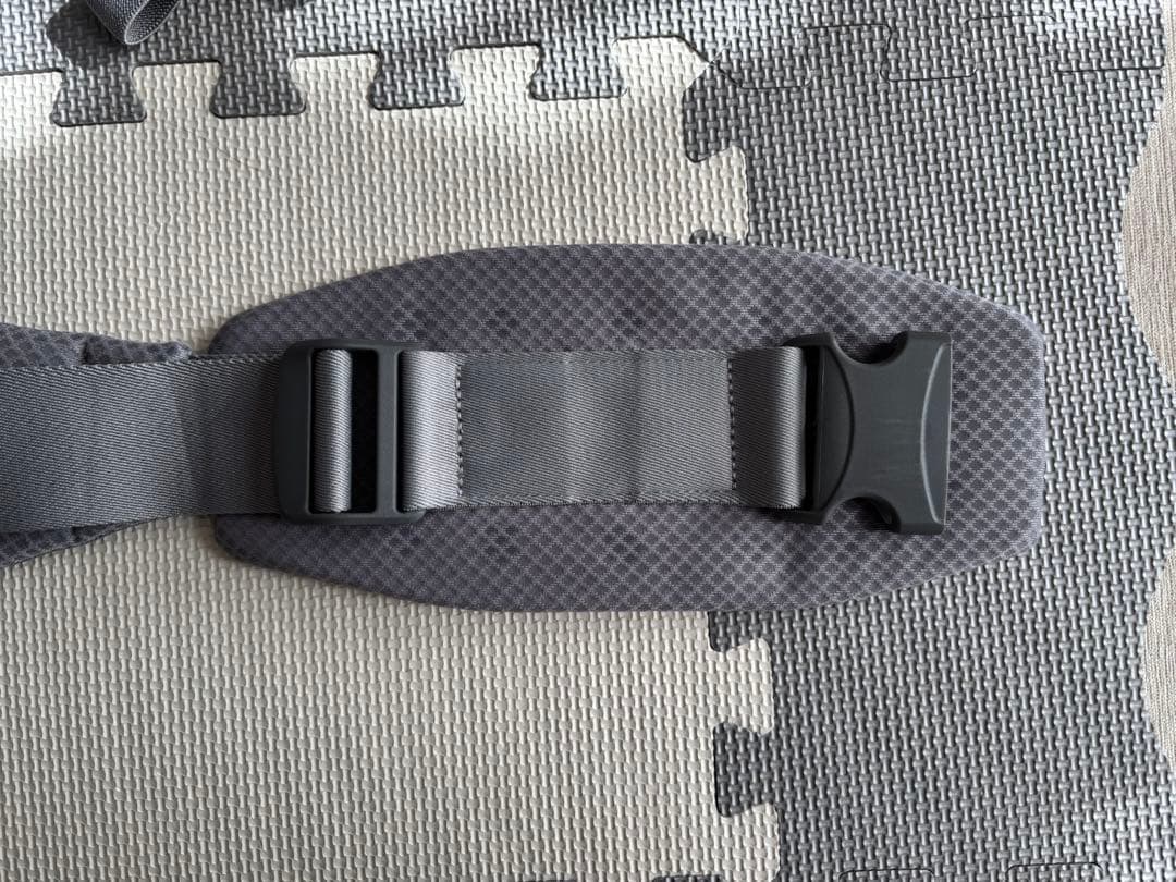 み*み様 ほぼ新品美品nuna cudl clik 抱っこ紐