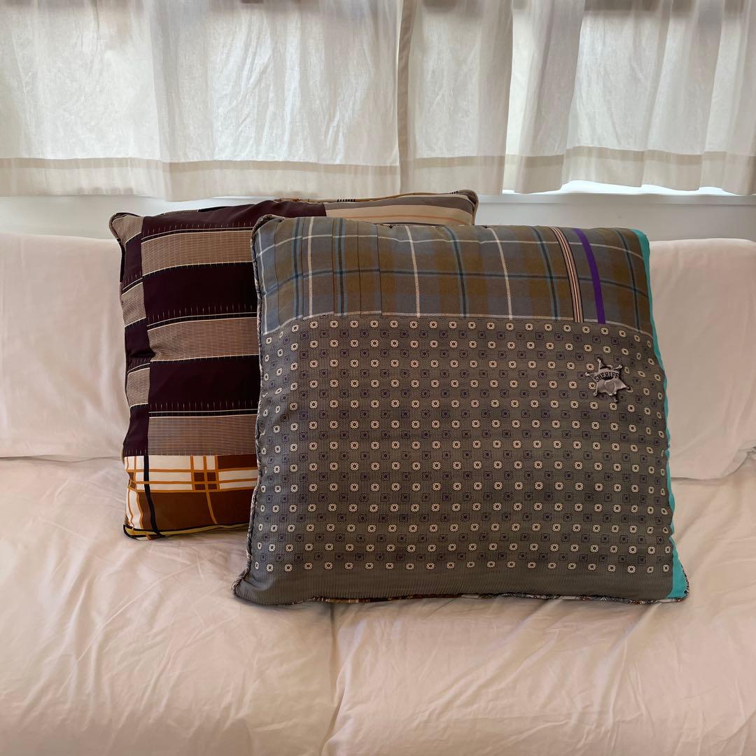 Pierre Louis Mascia クッション2点セット　60×60cm