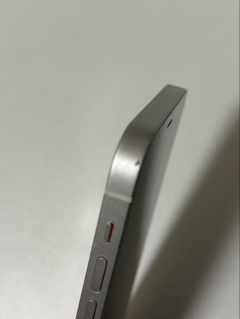 Apple iPhone 12 ホワイト 本体 １２８ＧＢ 6.1インチ