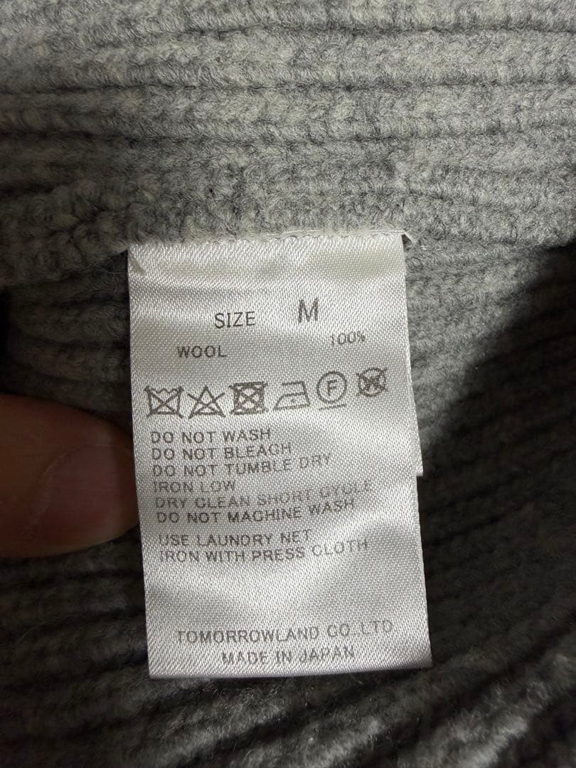 ドライバーズニット EDITION ・定価:41800円