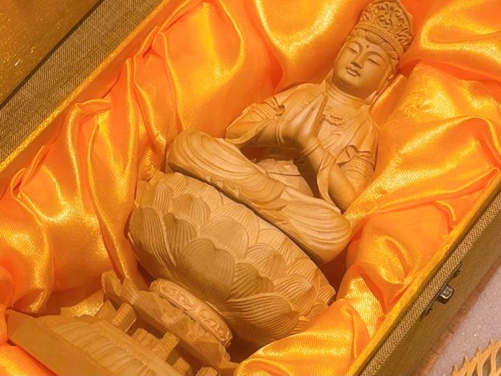 【八尊仏 普賢菩薩（ふげんぼさつ）】檜 木彫り 置物 ¥41,250