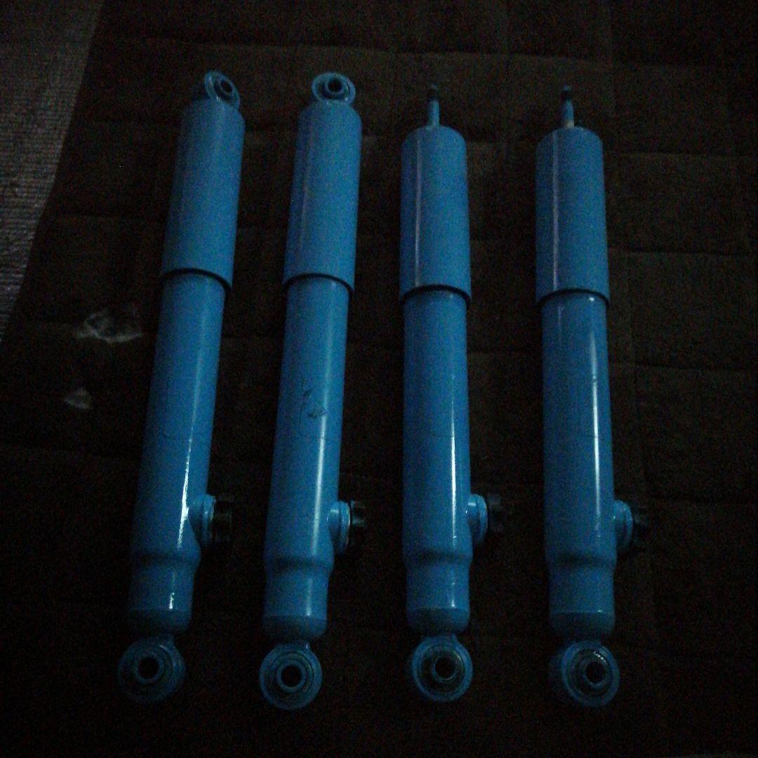 ジムニーjb23青色4×4ショックアブソーバー4本セット(ノーマル)長さ