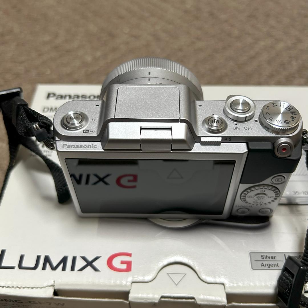 Panasonic DMC-GF7W ミラーレス一眼