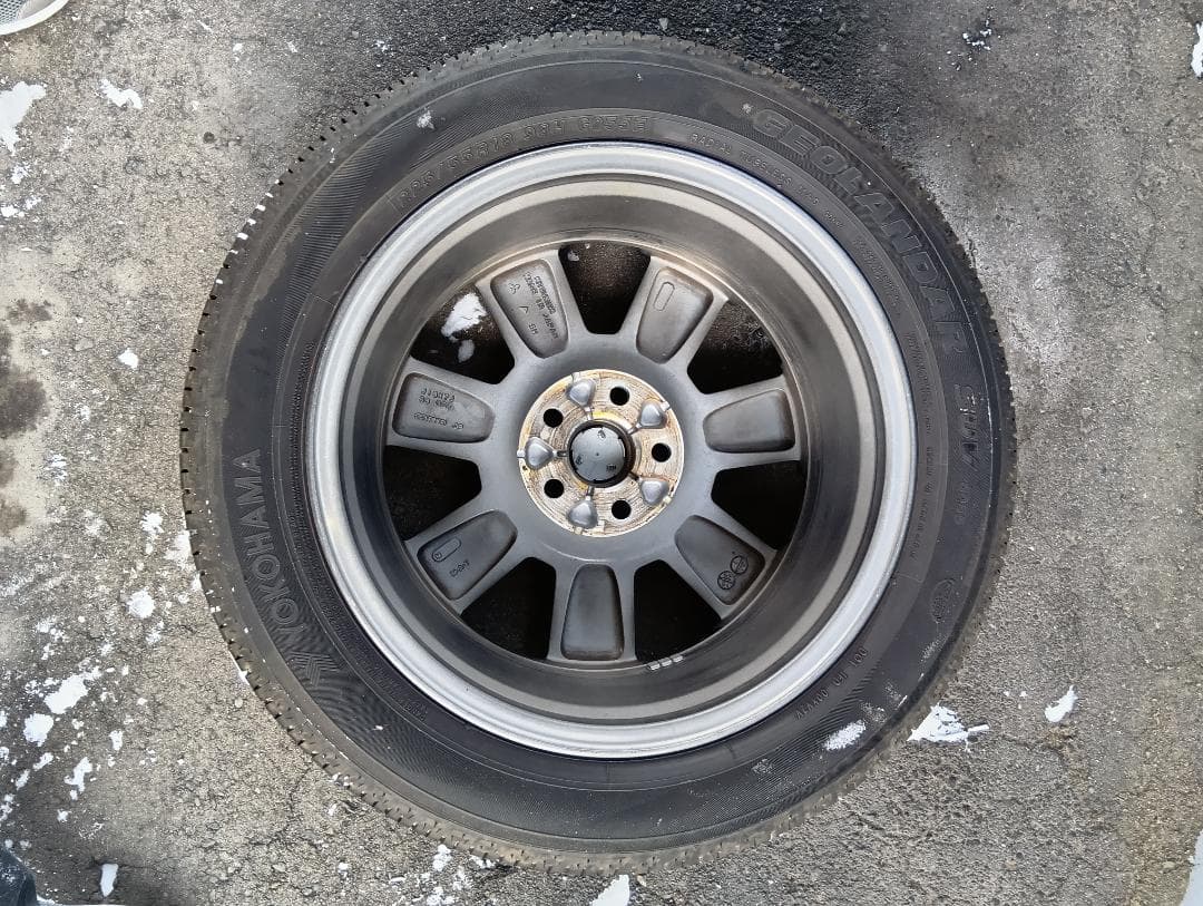 三菱デリカD:5　CHAMONIX純正　ホイール＋タイヤＡ