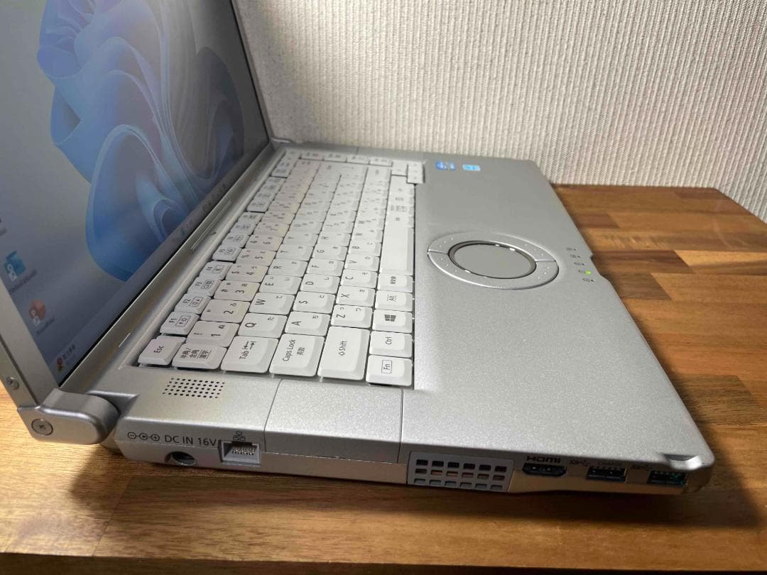 Win11 Office搭載 CF-B11 メモリ8GB 新品SSD256GB