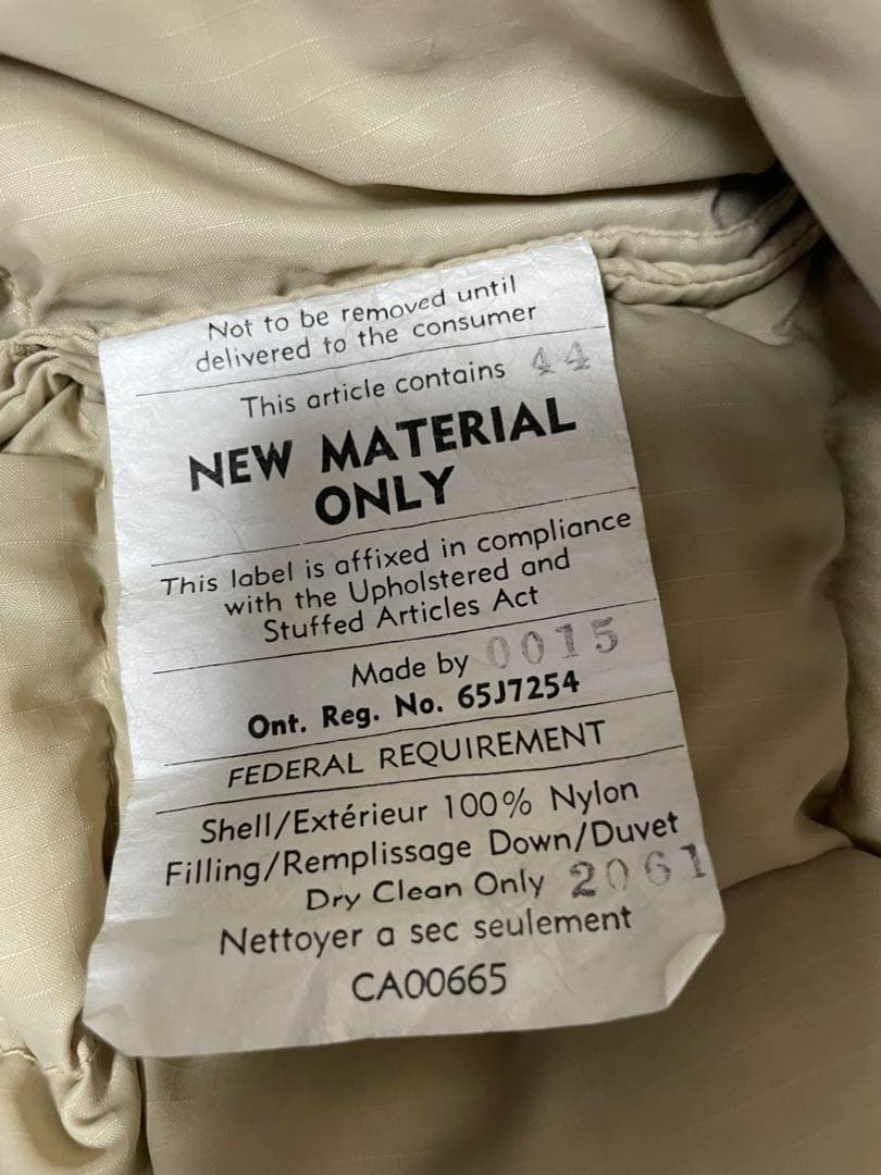 Eddie Bauerダウンベスト