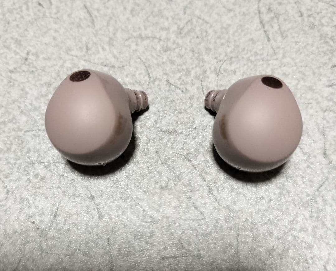 【極美品】SONY ワイヤレスイヤホン WF-1000XM5 スモーキーピンク