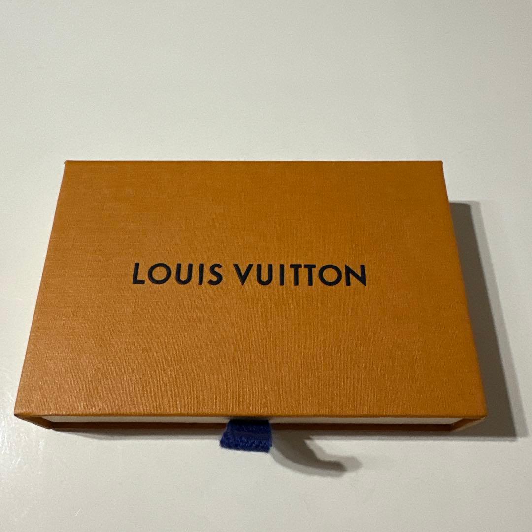 新品未使用LOUIS VUITTON レザーキーホルダー