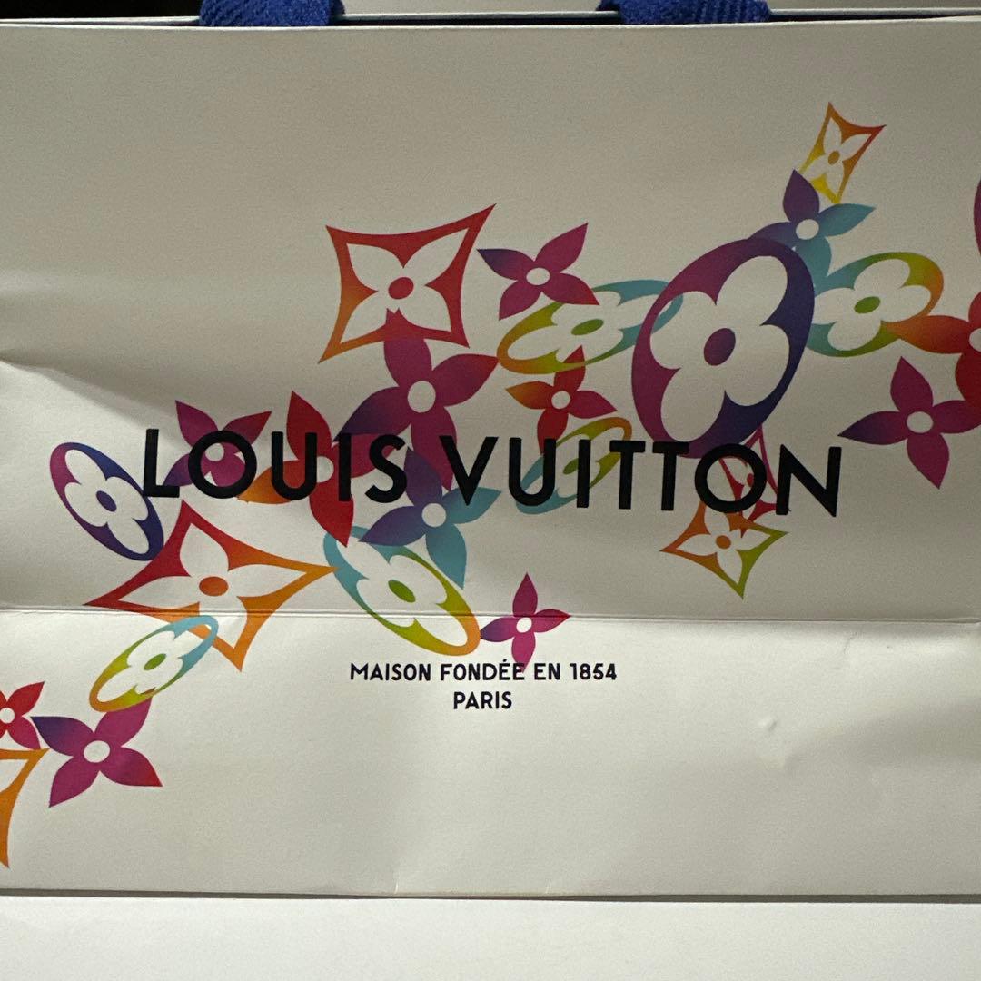 新品未使用LOUIS VUITTON レザーキーホルダー