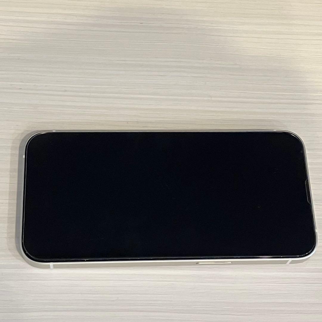 【美品】iPhone 13 256GB ホワイト