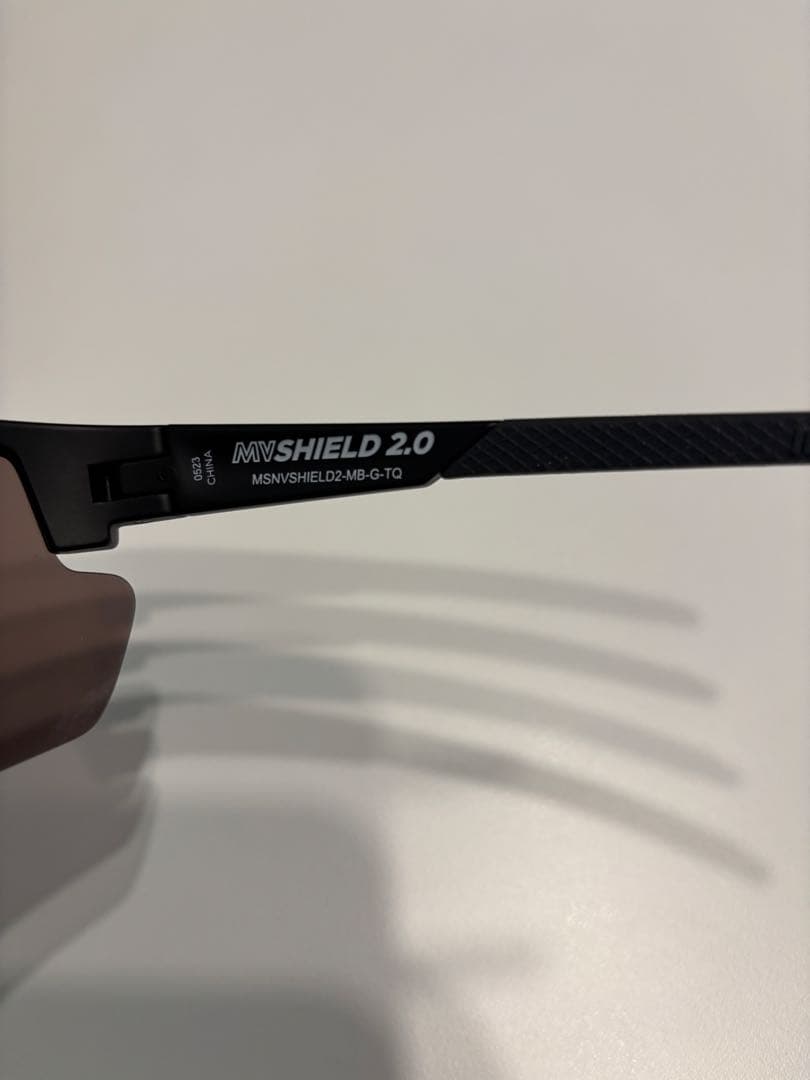 marucci Vision スポーツサングラス