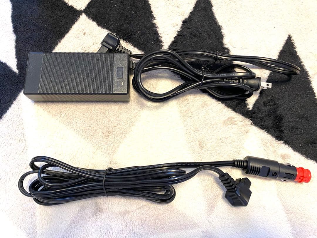 VERSOS 車載冷蔵庫 15L／DC12、24V・AC対応・2年使用・動作OK