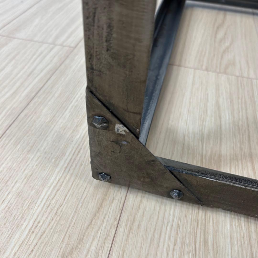 ASPLUND アスプルンド バーハンク ヘリボーン サイドテーブル　メタル　鉄