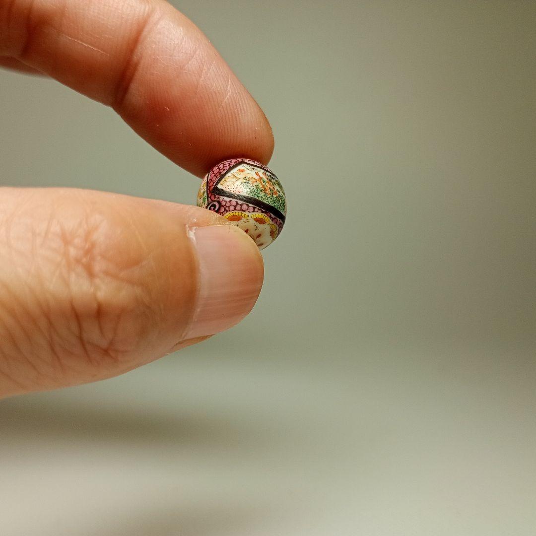 色絵磁器細密緒締め玉