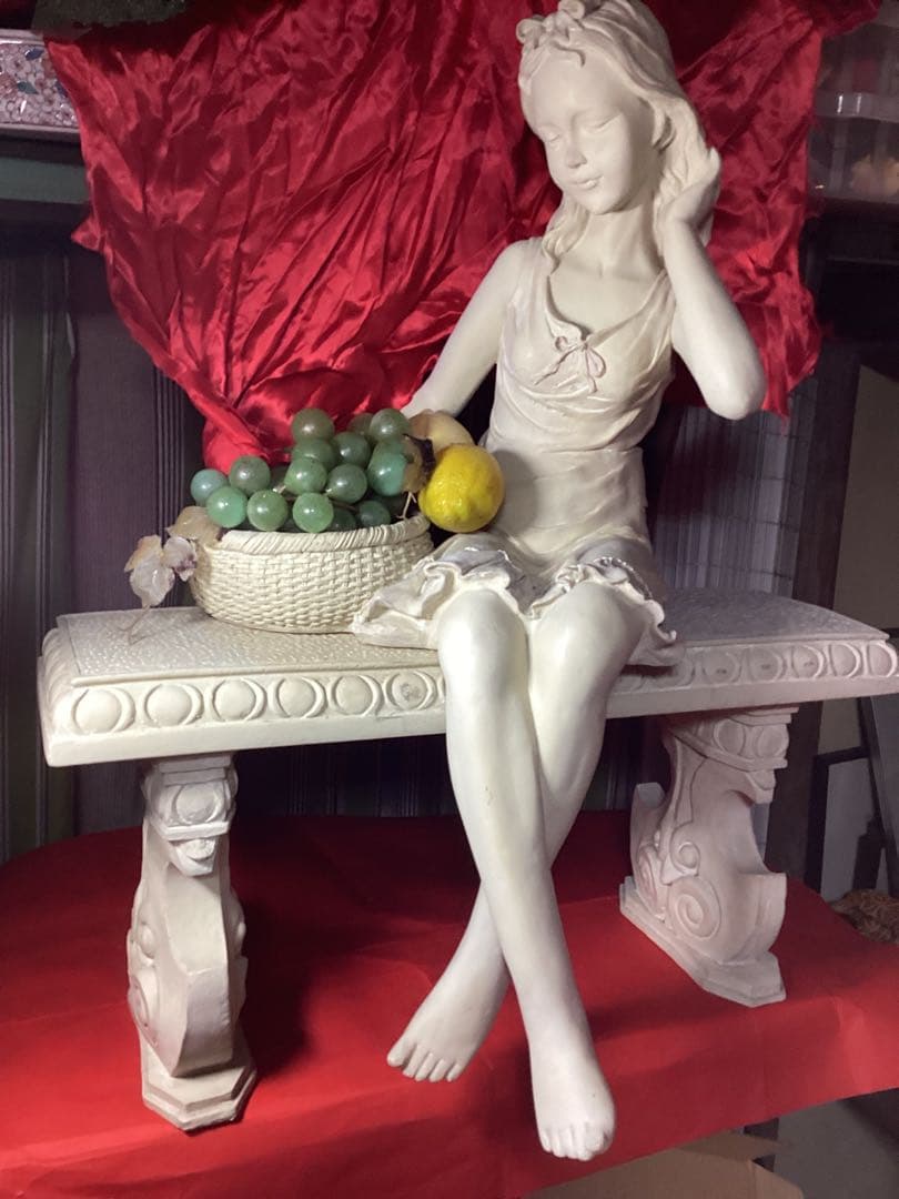 中国製 大理石調 樹脂製 ヴィーナス像 最大幅60㎝高さ70㎝ ホワイト