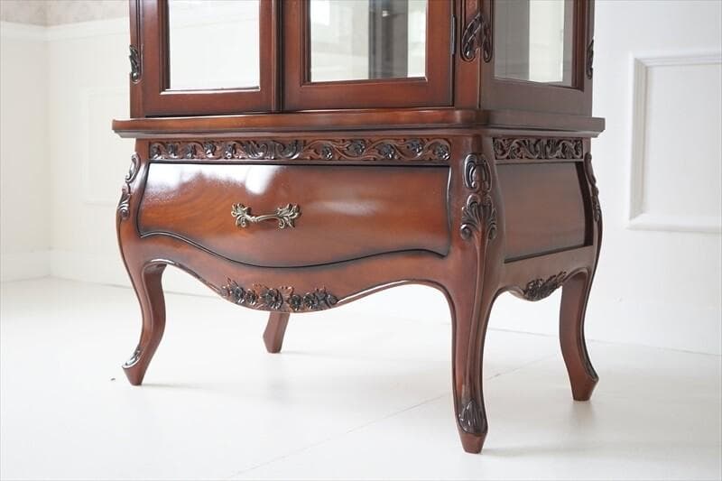 マホガニーの温もり｜ガラス キャビネット ＢＲ　ブラウン幅79ｃｍ高さ154ｃｍ