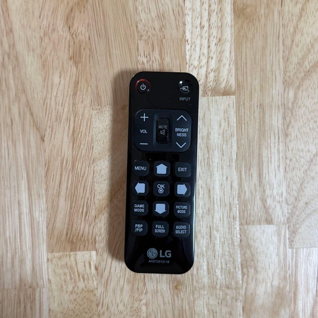 43UN700T-B 4K 43インチ