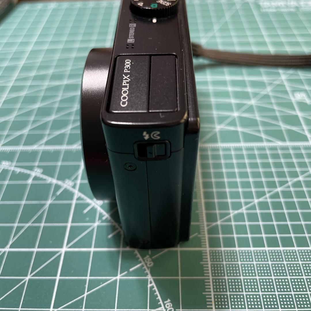 Nikon coolpix p300 (フラッシュ問題あり)