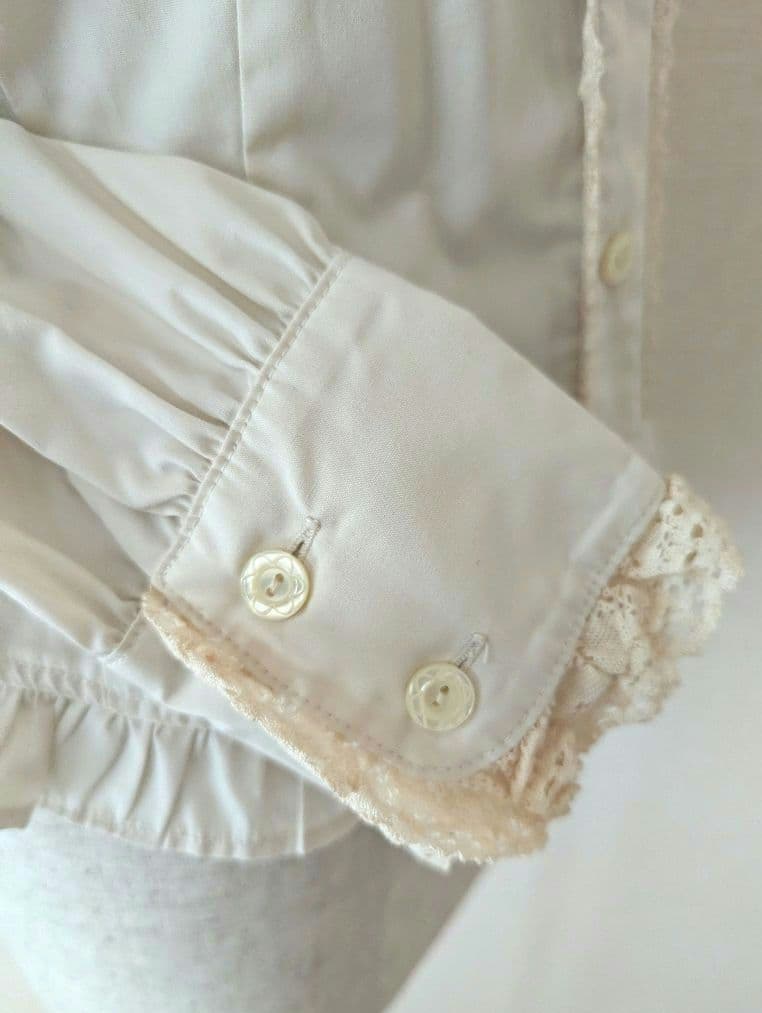 s*h様 Innocent Would スタンドカラーリボンブラウス