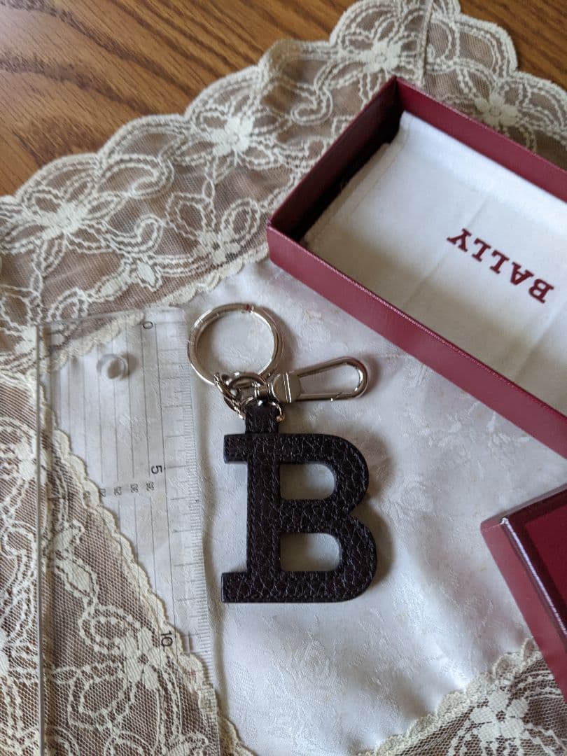 BALLY レザー キーホルダー B（新品、未使用 )