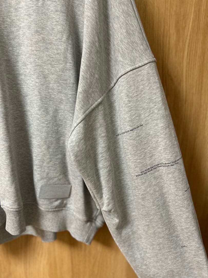 Knuth Marfトレーナー