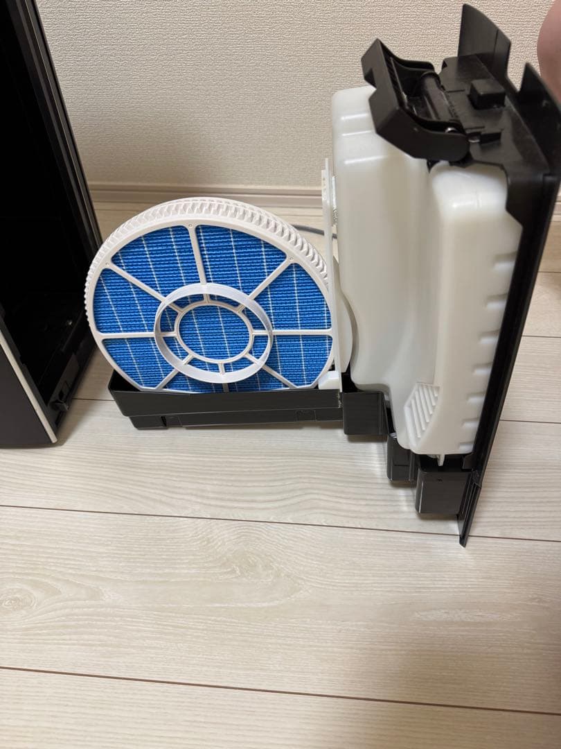 カ*バ様 SHARP 加湿空気清浄機 KI-RX75 2023年製