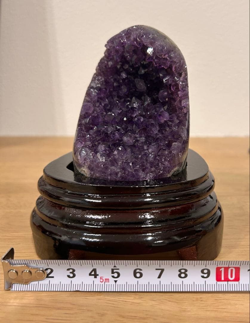 【高品質】ウルグアイ産アメジストクラスター　木製台座付き