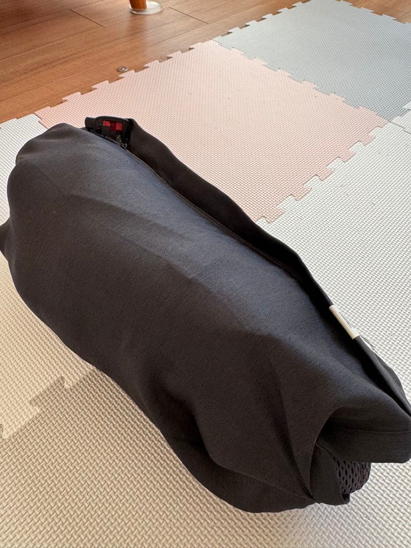 【超美品】BABYBJÖRN 抱っこ紐 グレー メッシュ