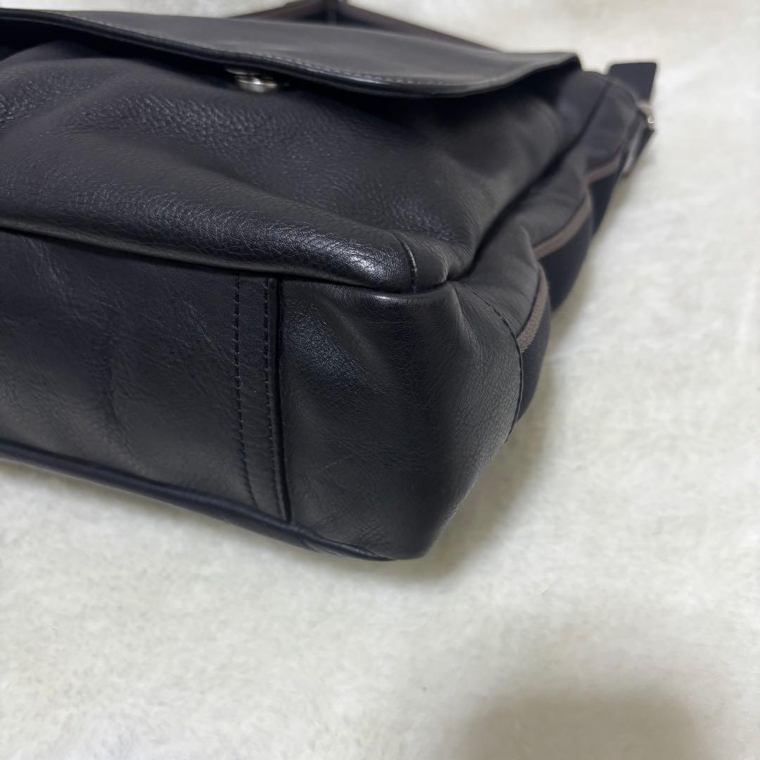 希少 コーチ ショルダーバッグ ヘリテージ ウェブレザー メッセンジャー シボ革