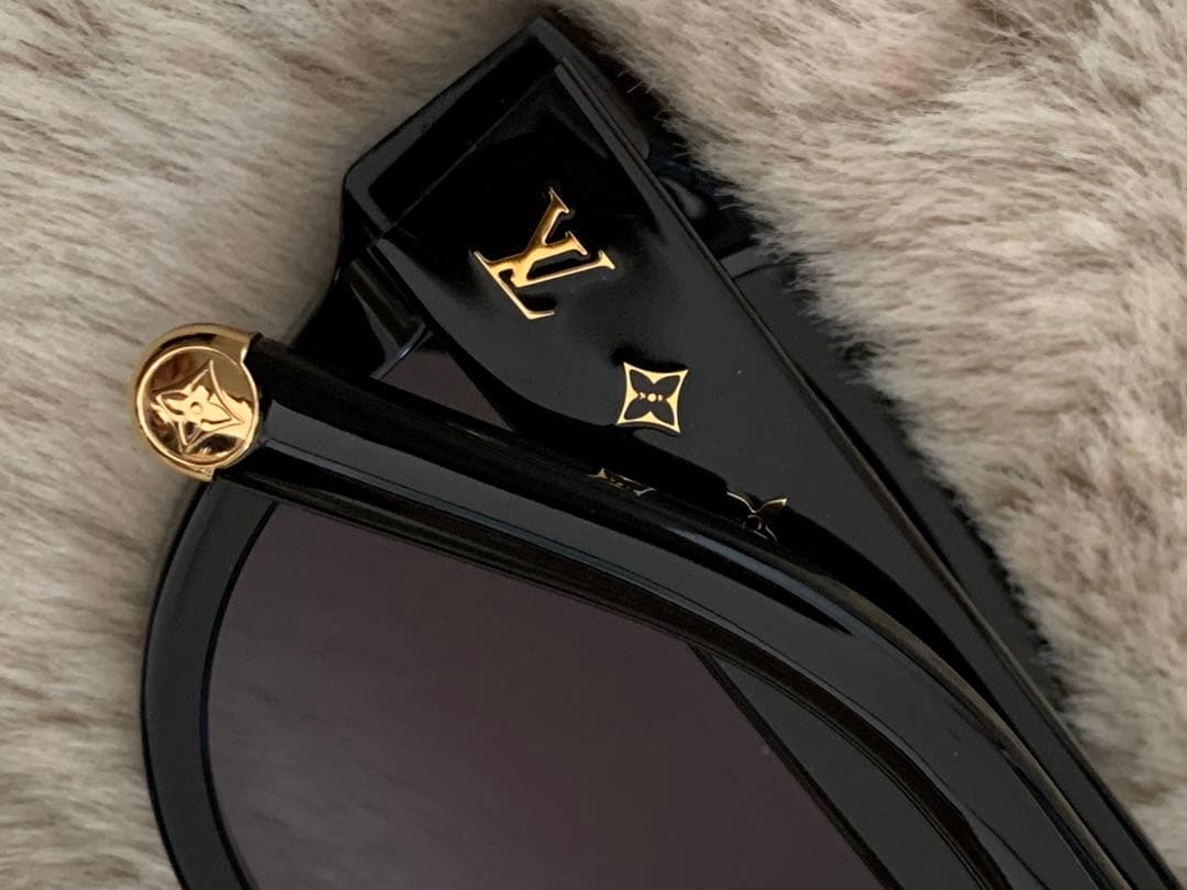す*し様 ルイヴィトン サングラス マイ モノグラム ラウンド Z1526E