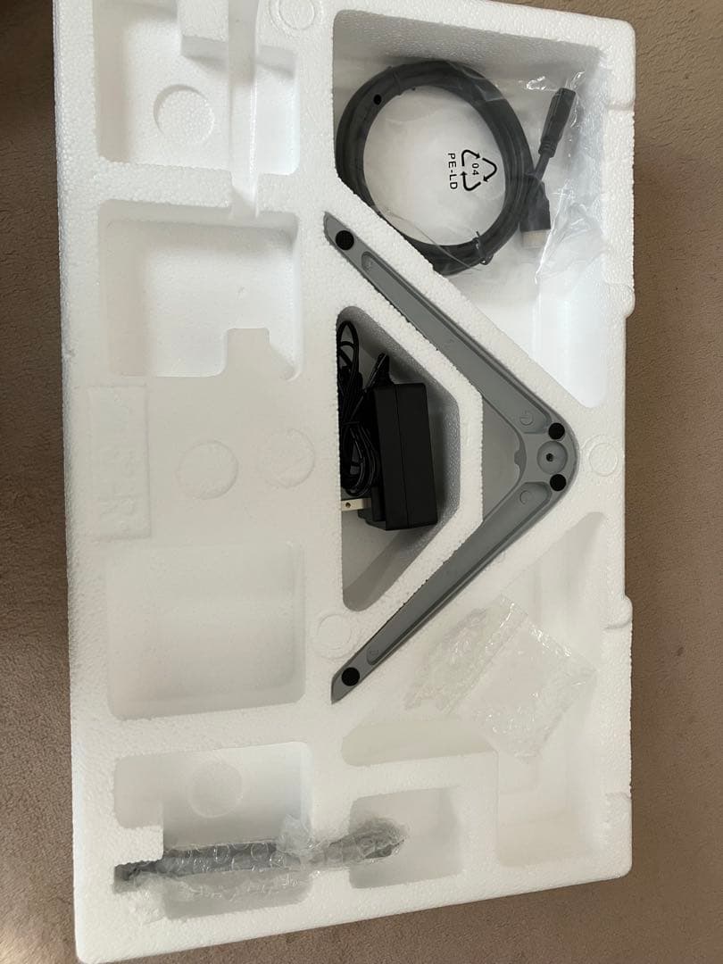 21.5型ゲーミングモニター