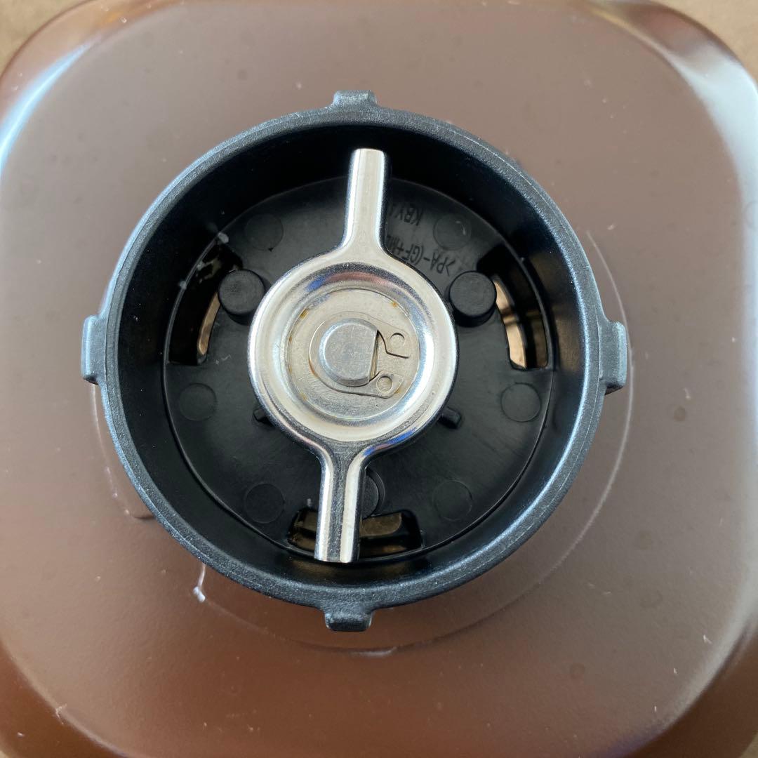 【美品】タイガー TIGER ホームベーカリー やきたて KBY-A100-W