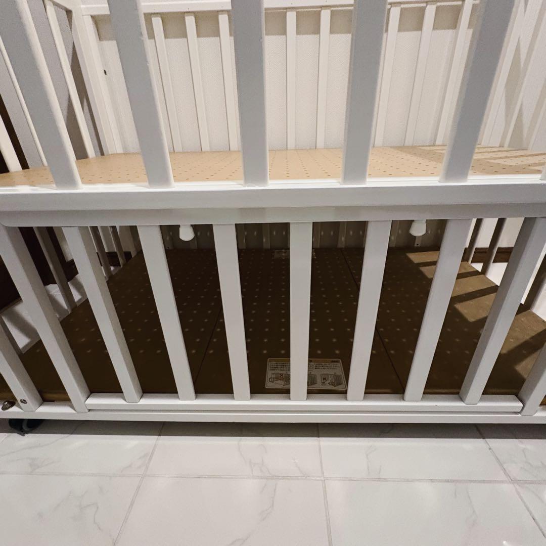 【♡送料込♡】カトージ  ベビーベッド　チャーミー⭐︎ ぽち