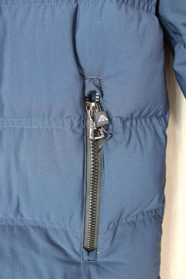 【美品】エンポリオアルマーニ　ネイビー ダウンジャケット フード付き