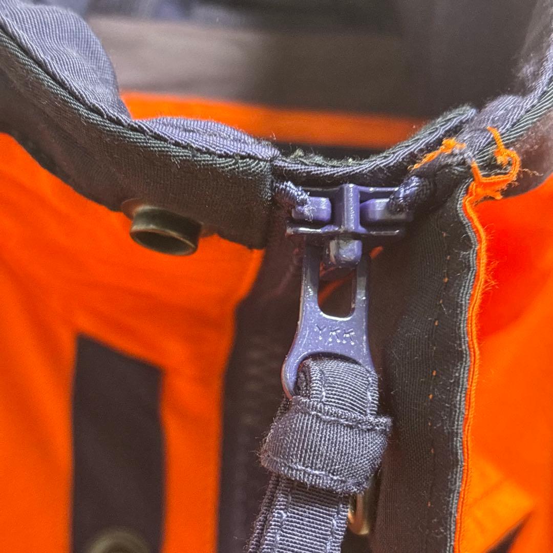 美品　DESCENDANT ナイロンジャケット オレンジ　秋冬コーデ