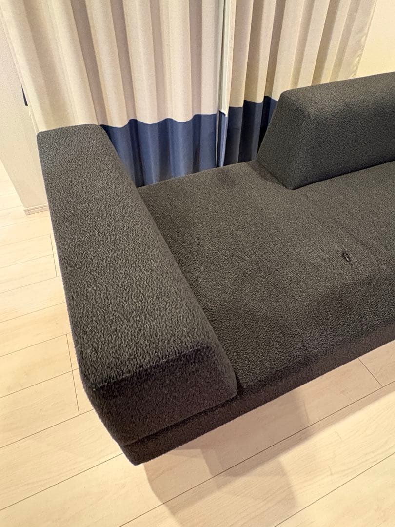 無料で届けます！　PIVO 3人掛け フランネルソファ