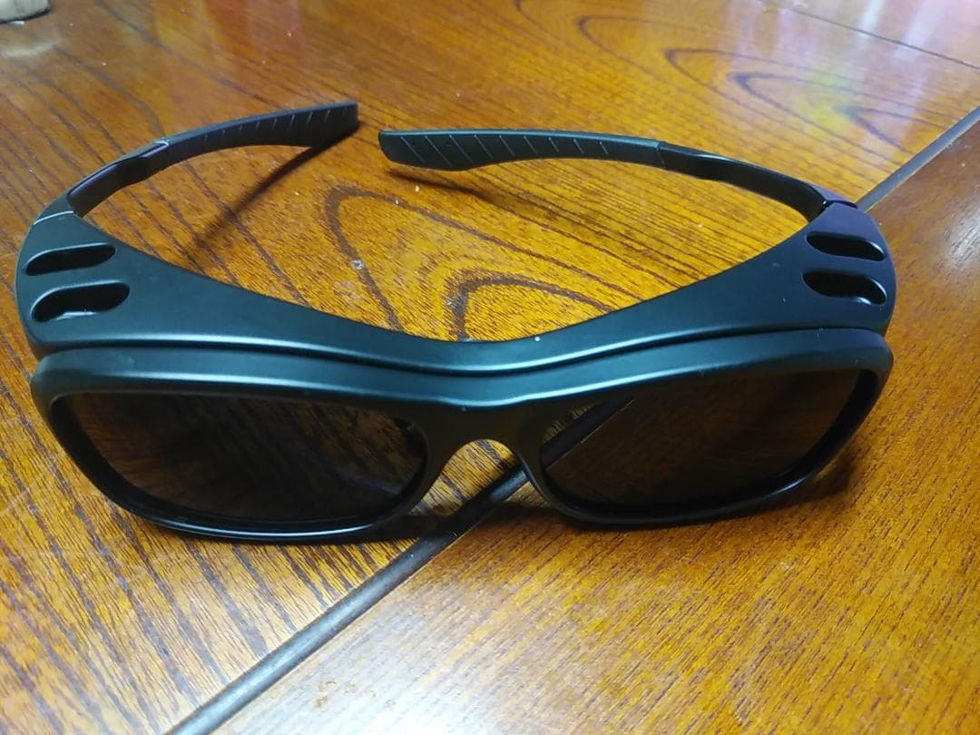 網膜捜査型レーザアイウェア RETISSA DisplayⅡ