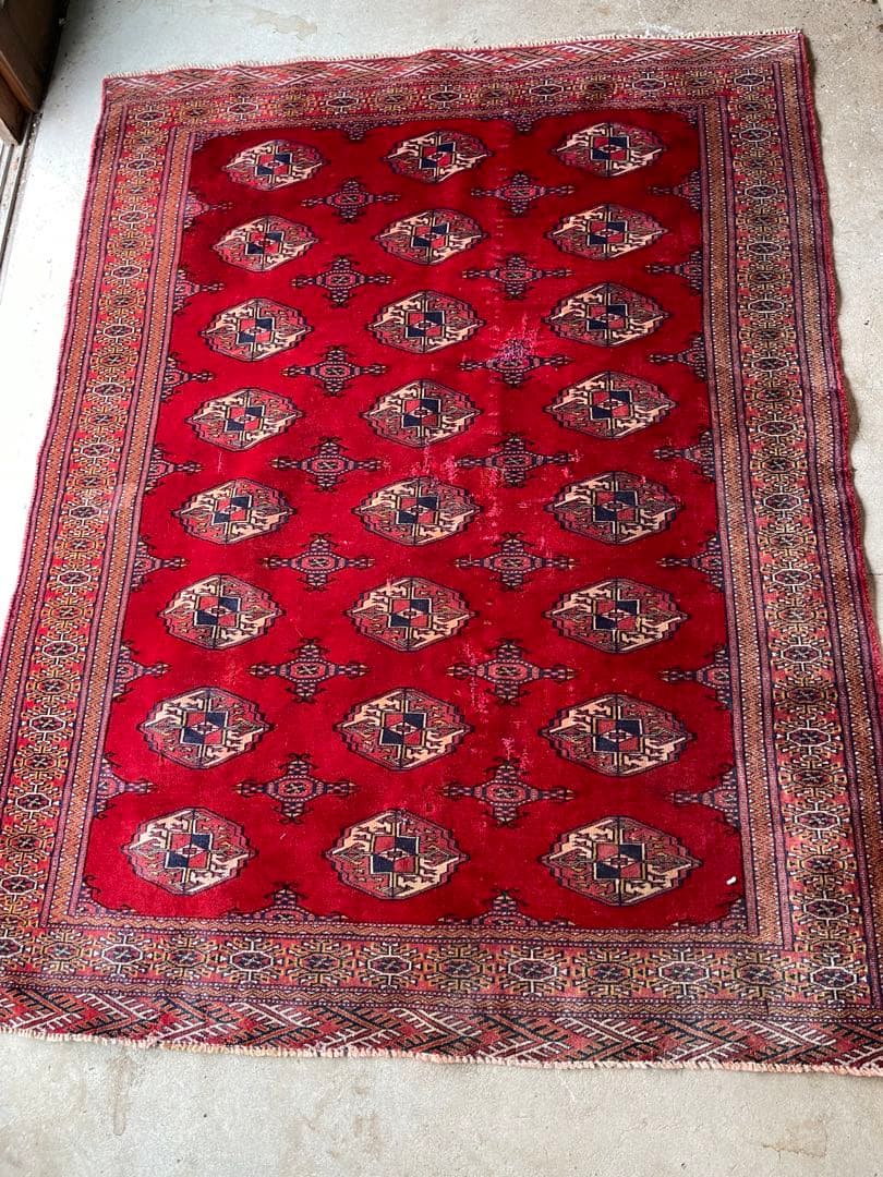 トルクメンデザイン ウールカーペット 180x136 cm