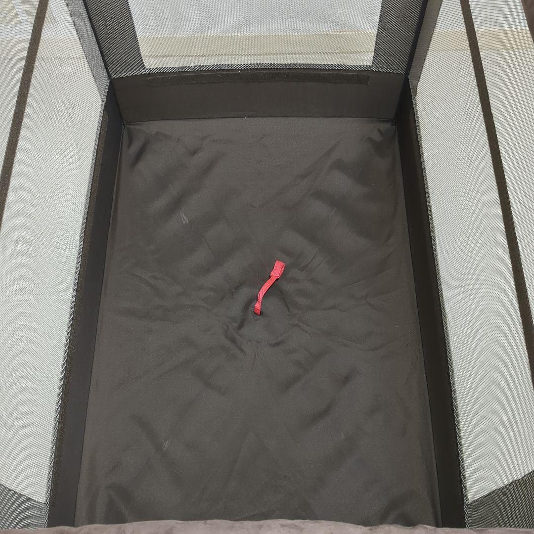 アップリカ　ココネルエアープラス　チョコレートブラウン　ベビーベッド