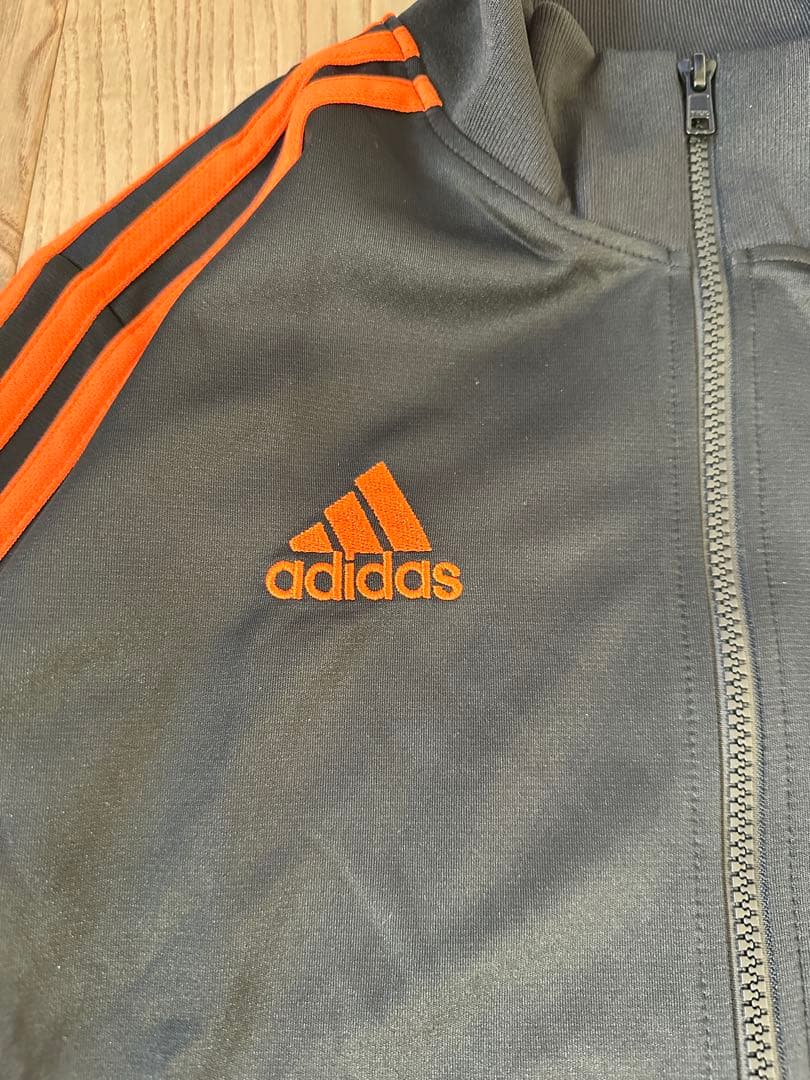 希少品 adidas 読売ジャイアンツ GIANTS 巨人軍 ジャージ