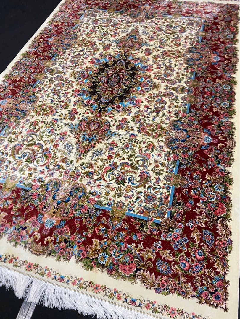 最高級希少作 ペルシャ絨毯 イラン クム産シルク100% 手編み　289万ノット